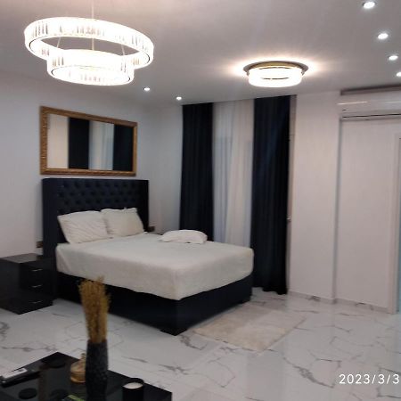 Despina'S Palace Apt Downtown Heraklion  Ngoại thất bức ảnh