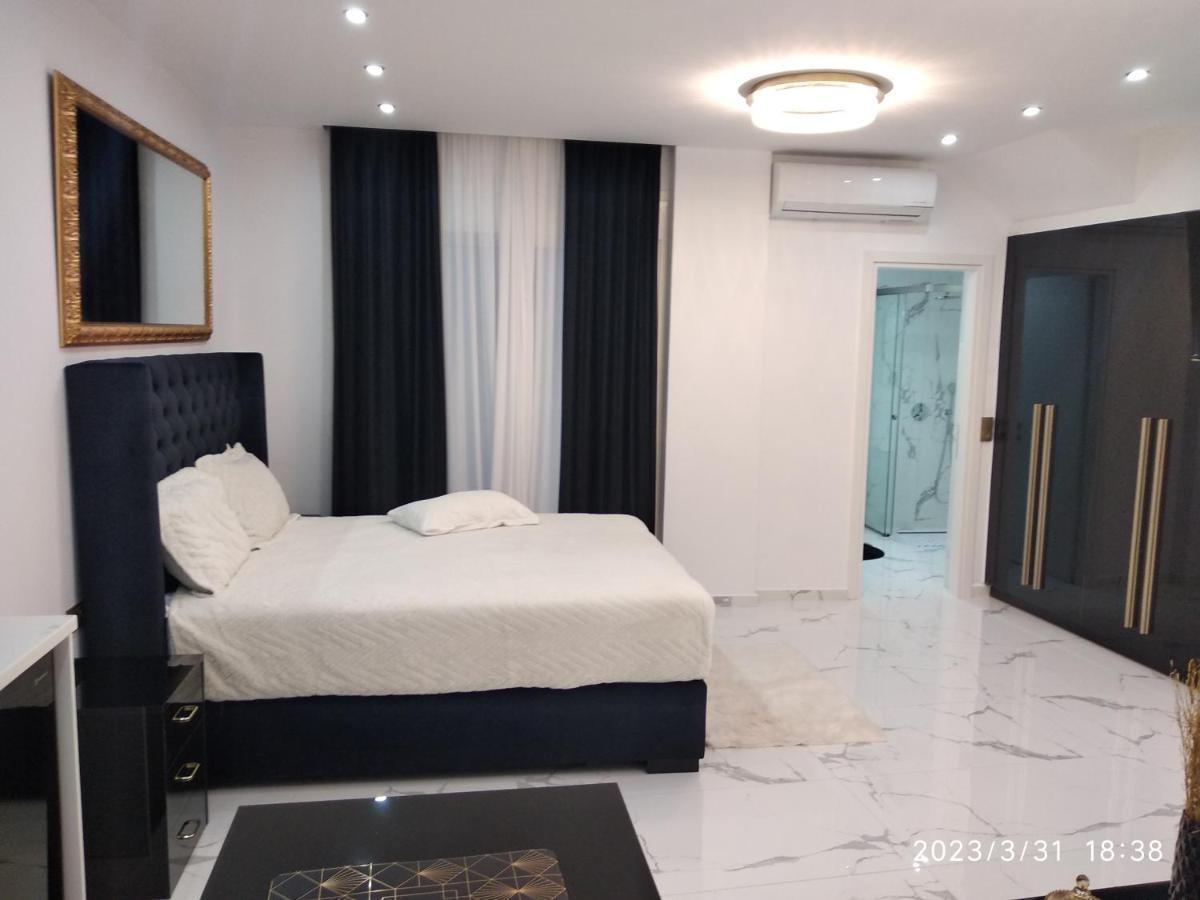 Despina'S Palace Apt Downtown Heraklion  Ngoại thất bức ảnh