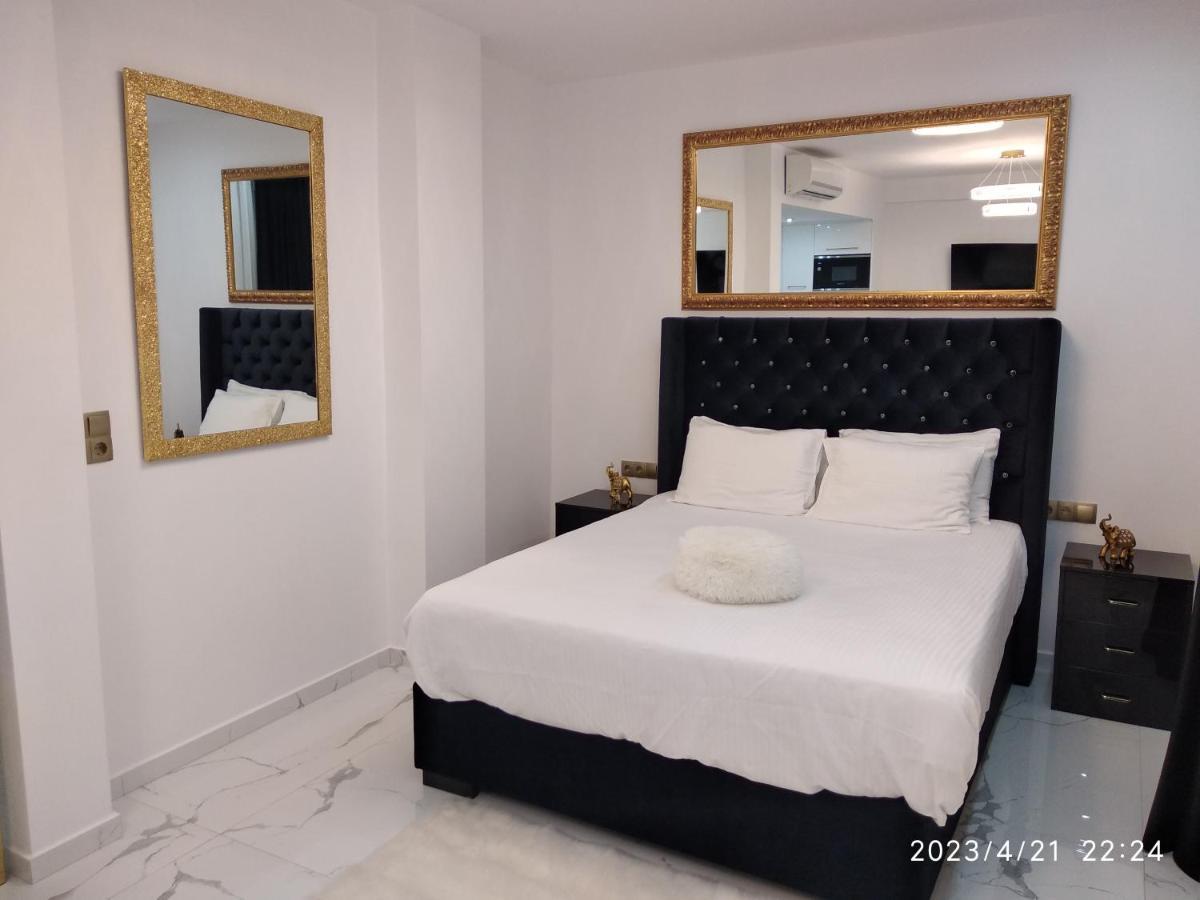 Despina'S Palace Apt Downtown Heraklion  Ngoại thất bức ảnh