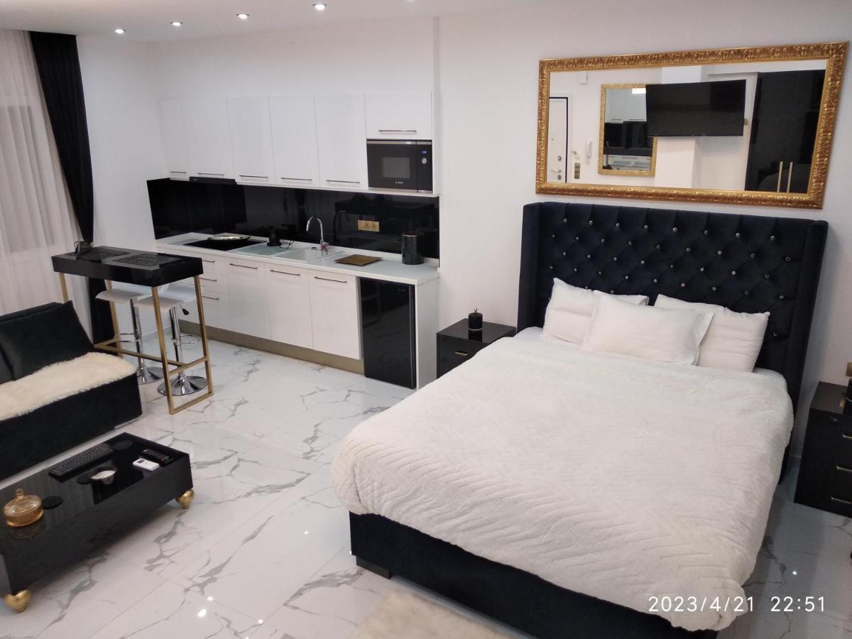 Despina'S Palace Apt Downtown Heraklion  Ngoại thất bức ảnh